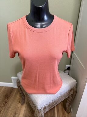Banana Republic Ribbed T-Shirt in Coral